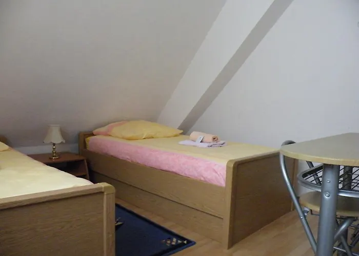 U Stoly 亚希莫夫