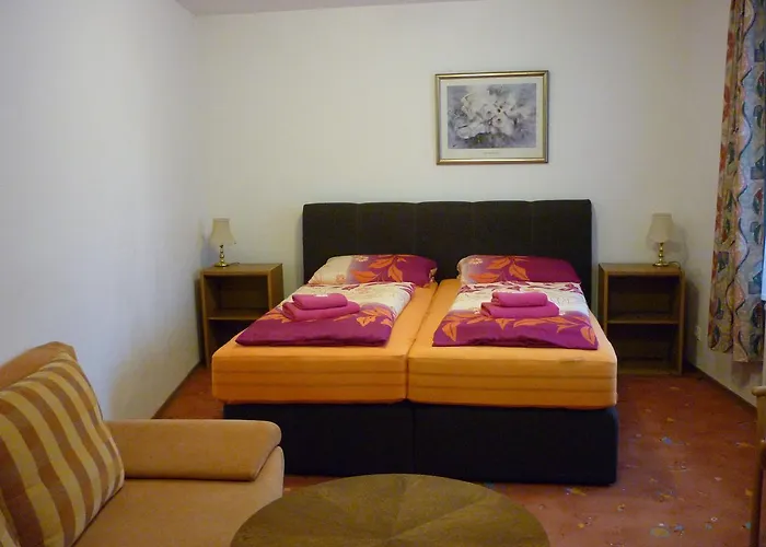 U Stoly 招待所 亚希莫夫